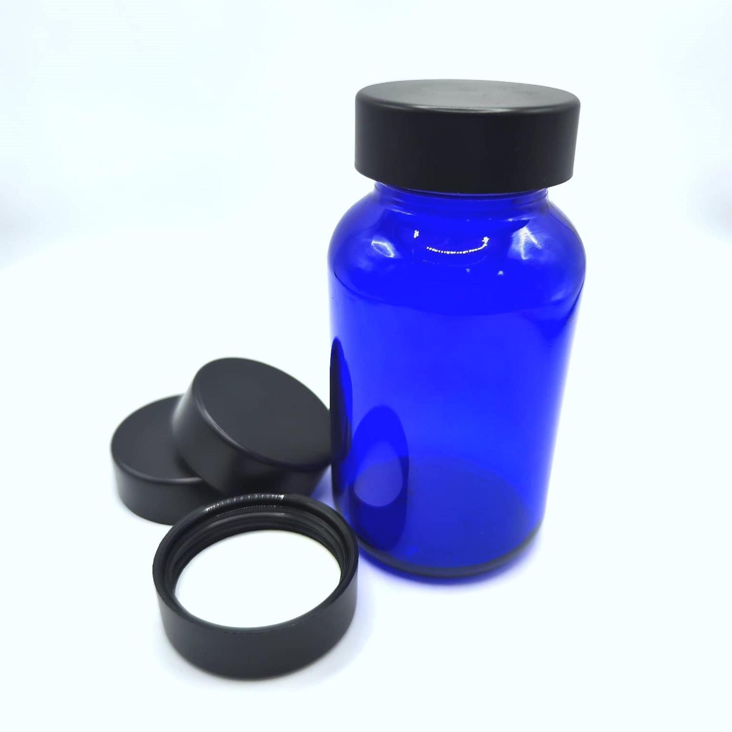 Крышка 45/400 гладкая с защитой от детей 3