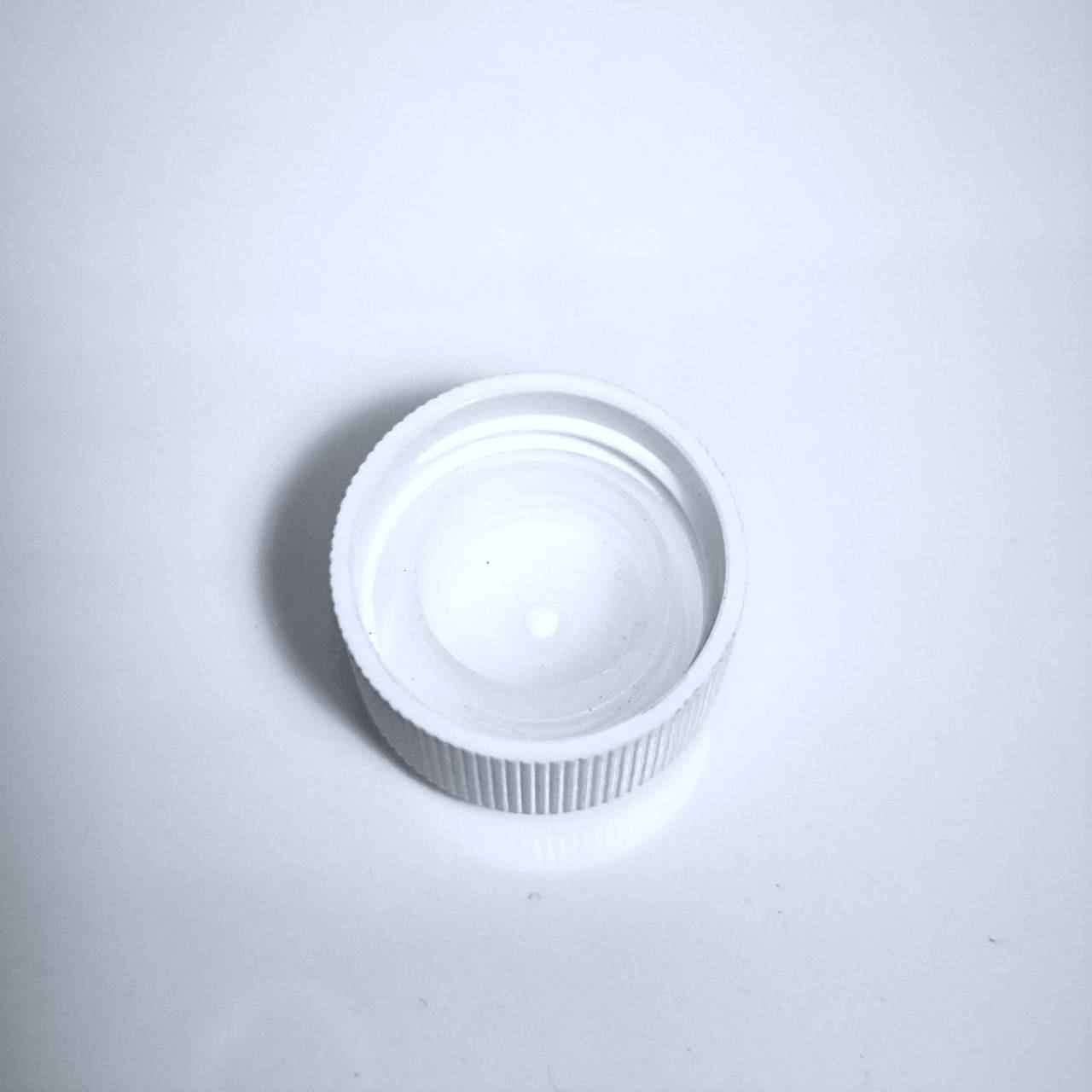 Крышка 24/410 белая рифленая с редуктором (0712) - АКЦИЯ 3