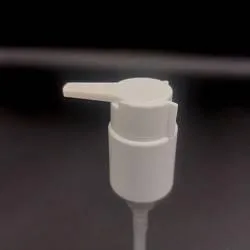 NEW_Дозатор 24/410 белый матовый, с матовой клипсой, бесконтактный, трубка 200мм (в выдернутом состоянии)