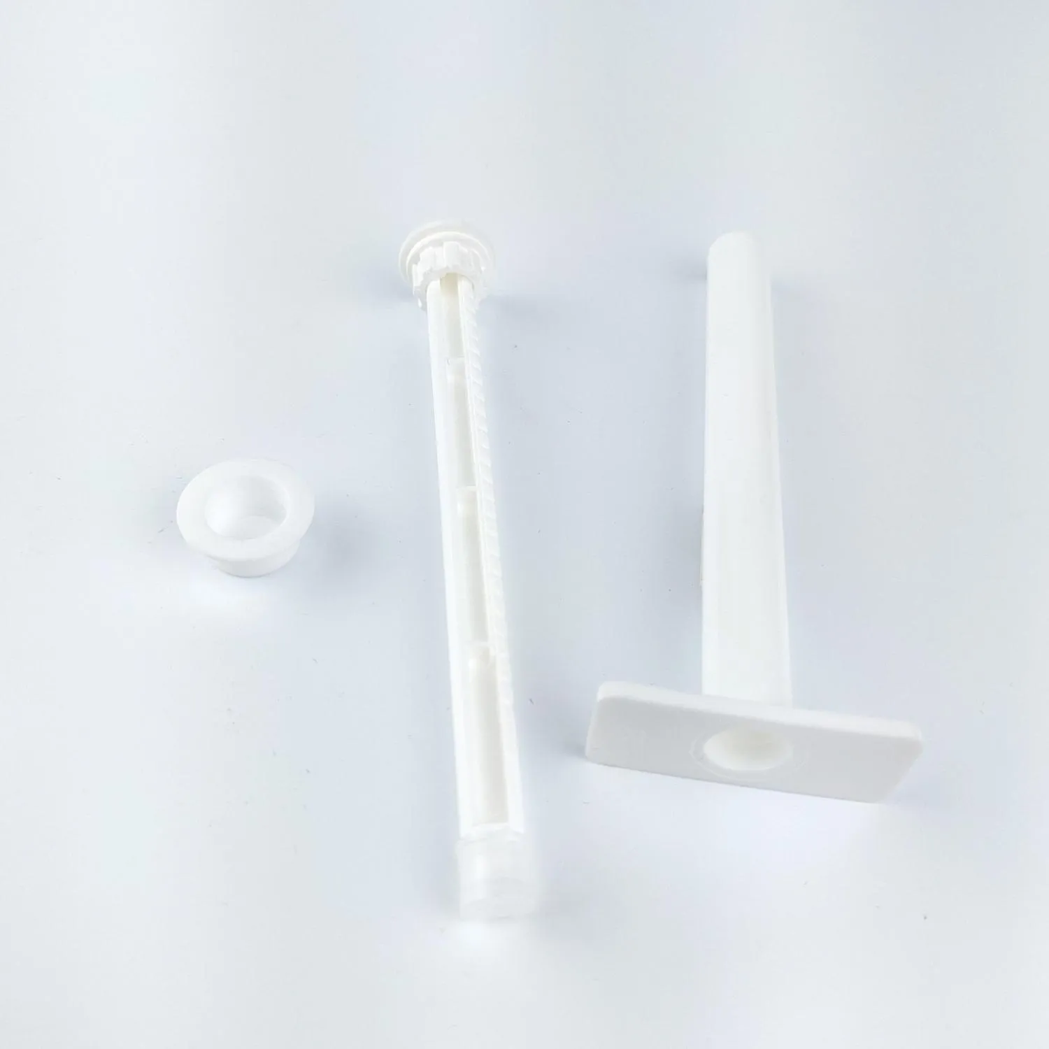 Корпус шприца емкостью 6 ml (белый) в комплекте с поршнем и колпачком - АКЦИЯ