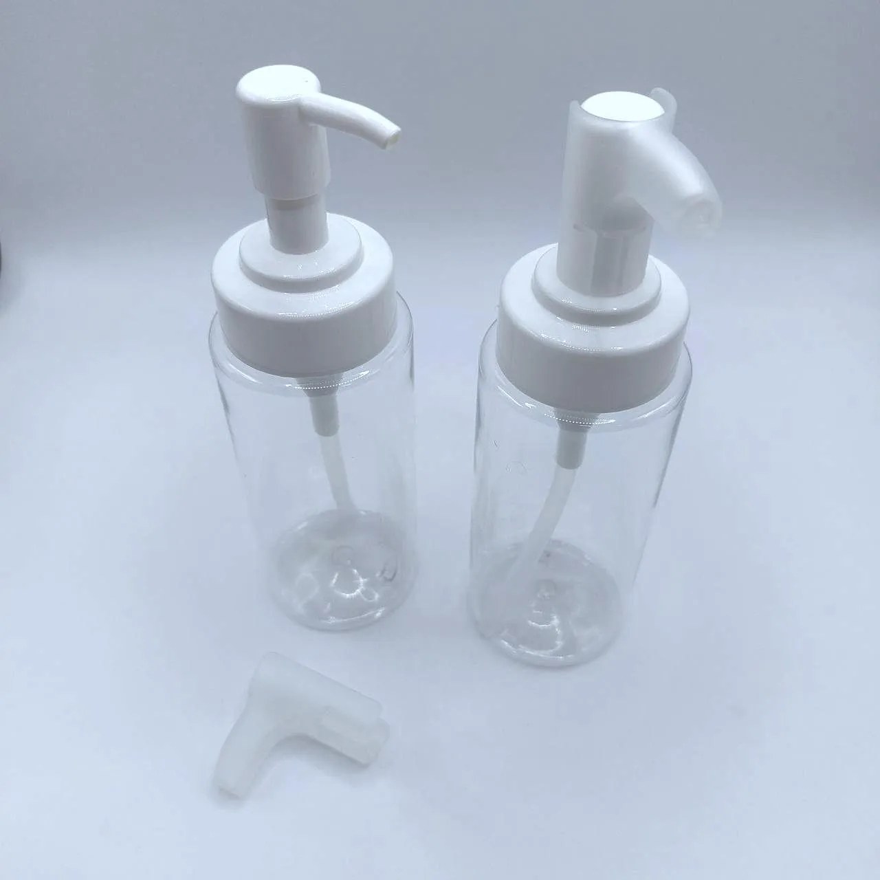 Флакон 150 ml. PET натуральный, 24/410 (BU667) в комплекте с дозатором 4