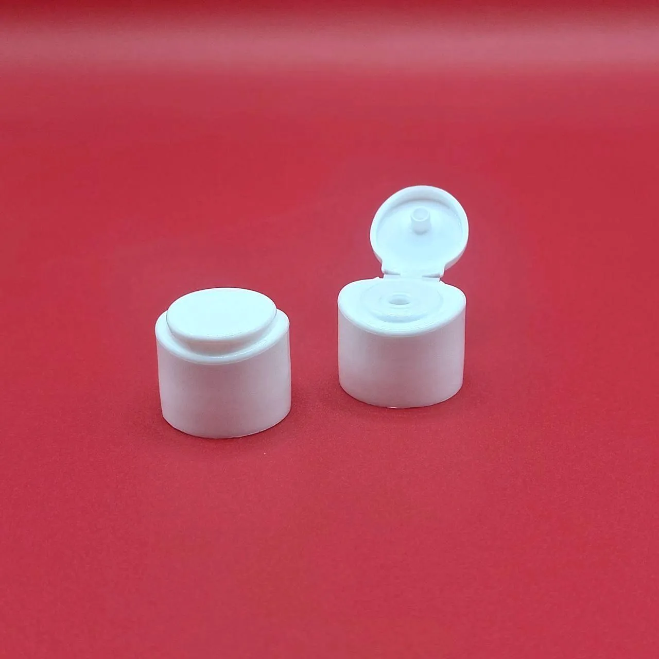 Крышка флип-топ 20/410 PP белая - АКЦИЯ