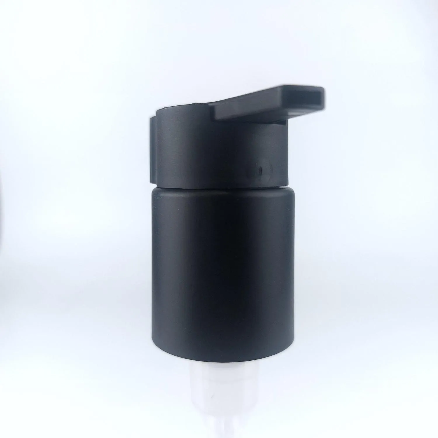 NEW_Дозатор 24/410 черный матовый, с матовой клипсой, бесконтактный, трубка 200мм (в выдернутом состоянии) 3