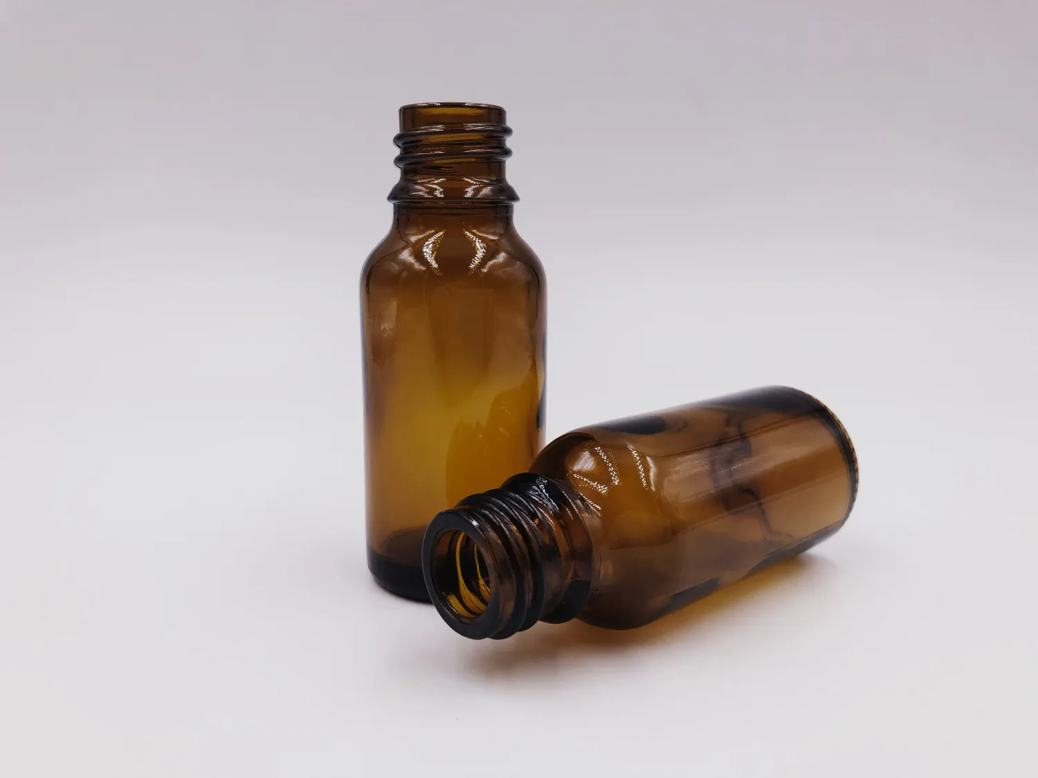 Бутылка стеклянная " Янтарная" 20мл (106) 3