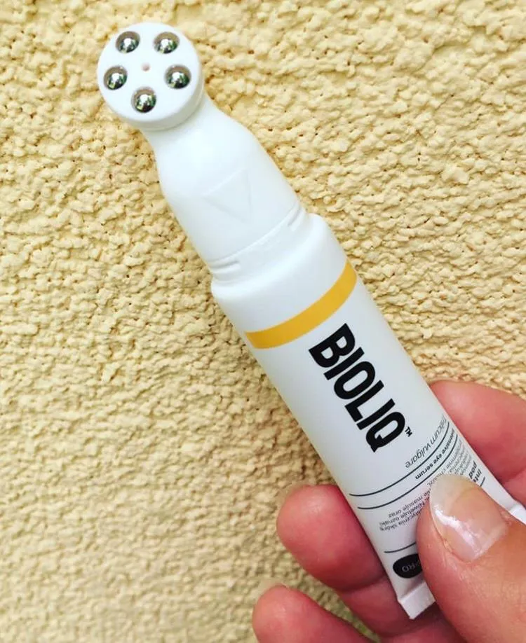 9bcd946b-df31-4bf3-85b3-49031467a759_r-bioliq-pro-intensywne-serum-pod-oczy-15ml.jpg